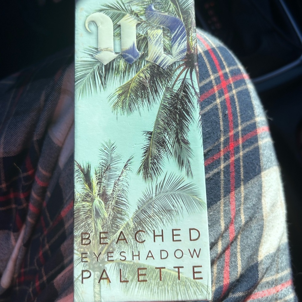 Urban Decay Eyeshadow Palette Beached Eyeshadow